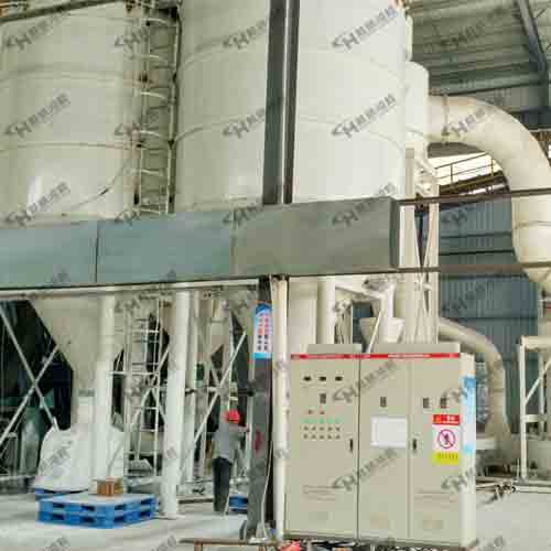 HC1700雷蒙机纵摆大型磨粉机多功能磨粉机矿石磨粉设备的图片