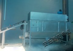 氧化铝自动拆包机，自动拆包站的图片