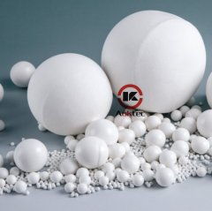 氧化铝球高铝球等静压干法研磨球的图片