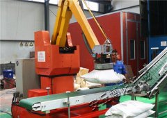 铁红自动拆垛机、氧化铝自动卸垛设备的图片