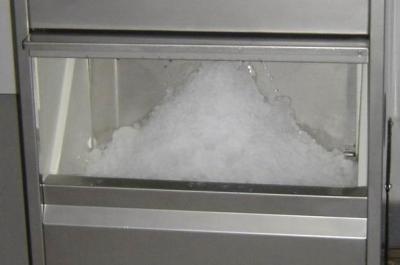 实验室雪花制冰机的图片