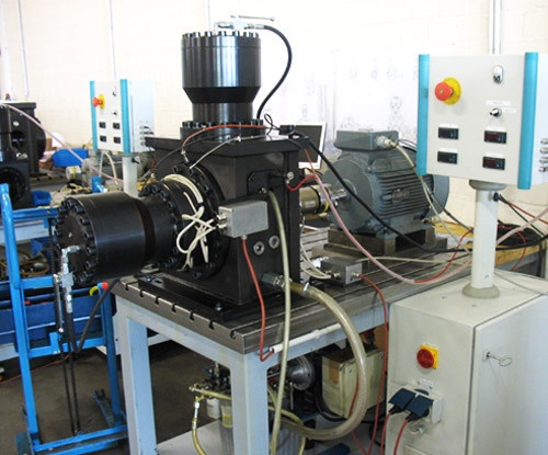 FE8高温润滑油/润滑脂轴承试验机的图片