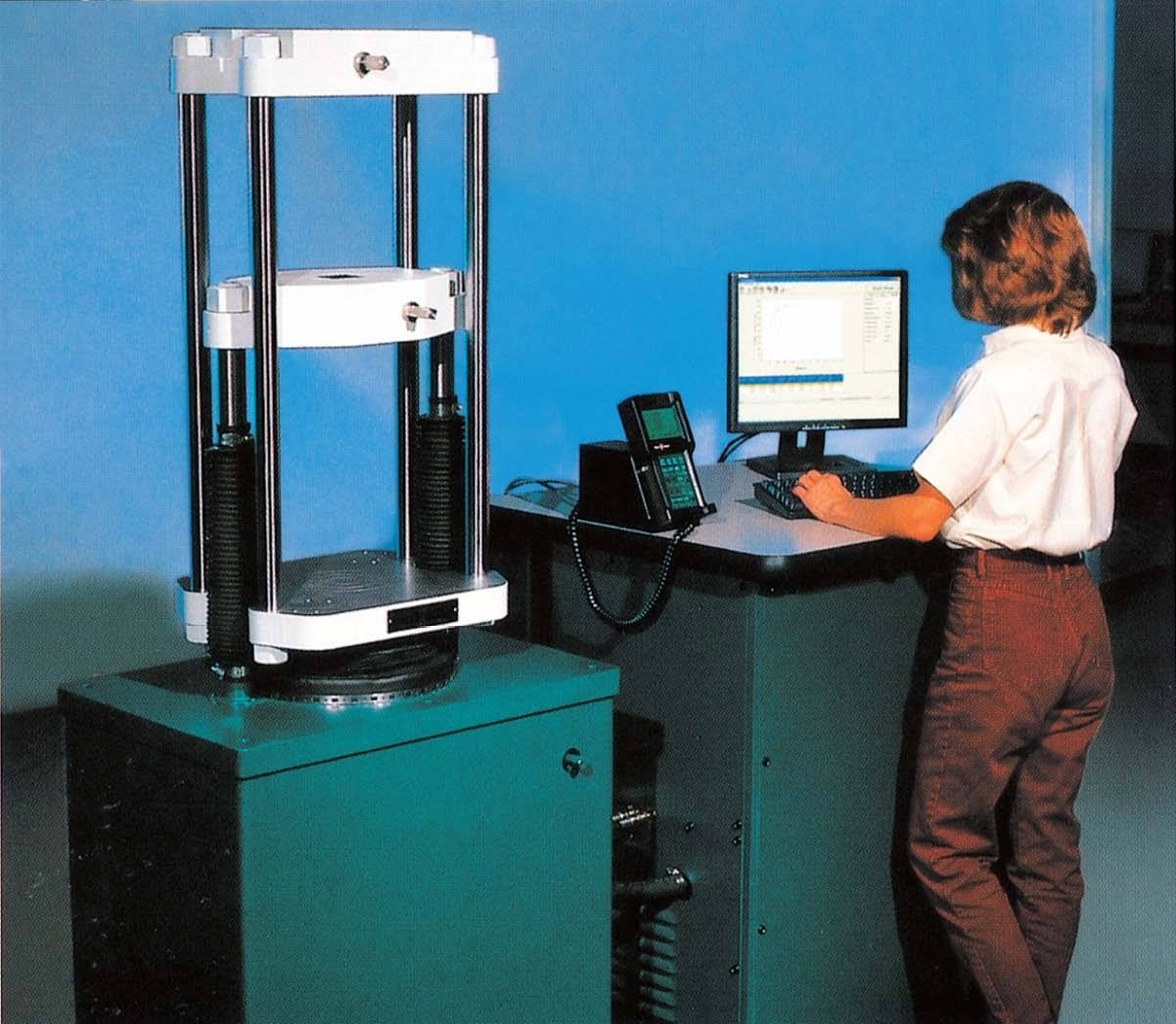 天氏欧森Super L系列液压万能材料试验机的图片