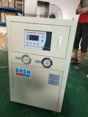 化工厂专用3HP水冷箱式冷水机的图片