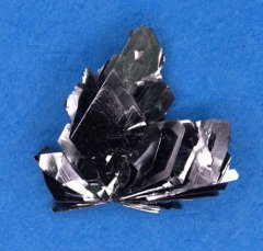 HQ 硒化铼晶体的图片