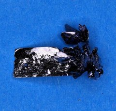 HQ二硫化钼晶体掺杂铌元素的图片