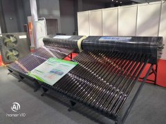 京鑫系列无动力太阳能热水器的图片