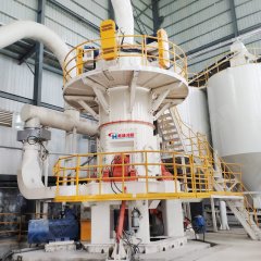 碳酸钙超细立磨机 时产10吨立磨设备 大型矿石高压磨粉机的图片