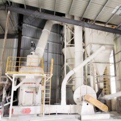 高岭土磨粉机 时产四十吨立磨 立式粉磨机系统的图片