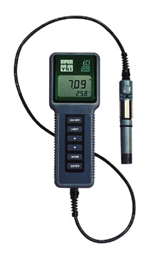 YSI　63型　酸度、盐度、电导、温度测量仪的图片