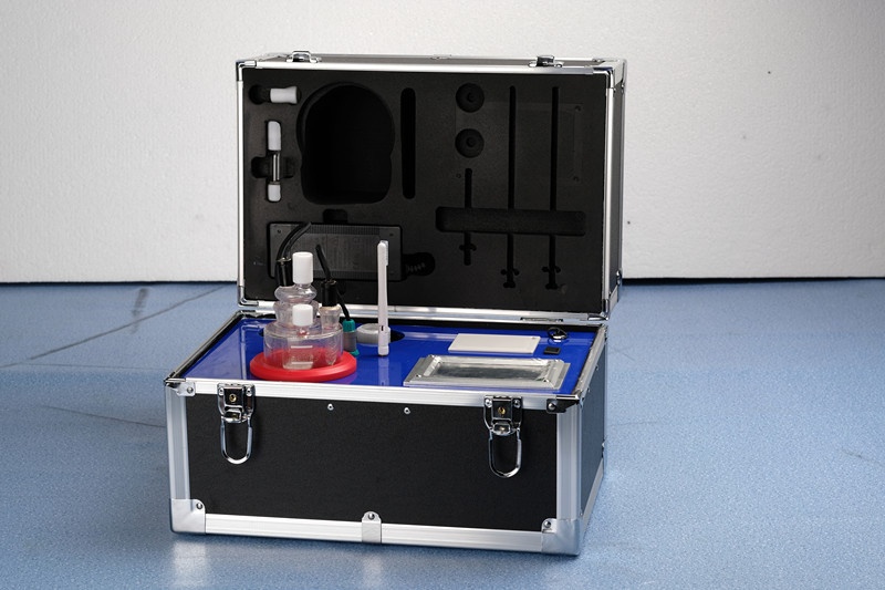 斯达沃便携式微量水分测定仪SDW-130的图片