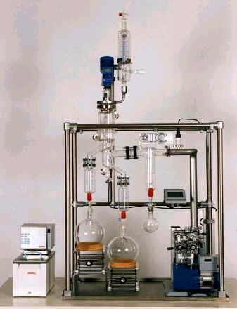 德国UIC实验室短程（分子）蒸馏仪KDL5的图片