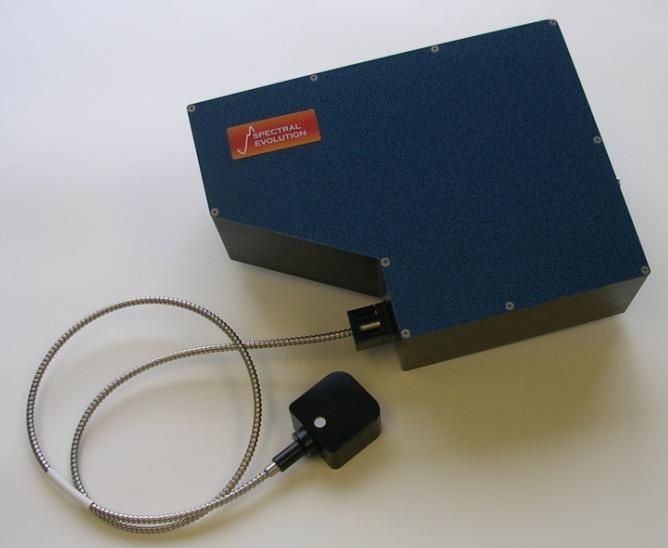SR3500便携式地物光谱仪的图片