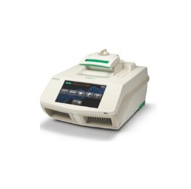 C1000 Touch™ 96孔快速PCR仪的图片