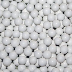 氧化铝瓷球 专用耐磨陶瓷研磨球源头货源的图片