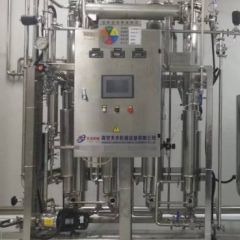 LDS 蒸馏水机（双管板）的图片