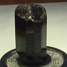 晶体状电气石