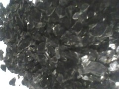 黑色岩片