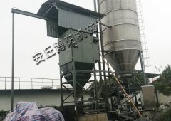 玉米吨袋拆包机、吨包破袋机生产厂的图片