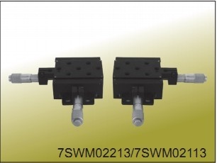 赛凡7SWM02113刚毅双轴平移台(右)7SWM02213刚毅双轴平移台(左)的图片