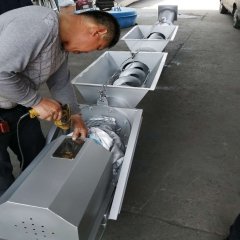 南京不锈钢螺旋压榨机的图片