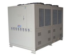 风冷箱式低温(- 10°C) 冷冻机组的图片