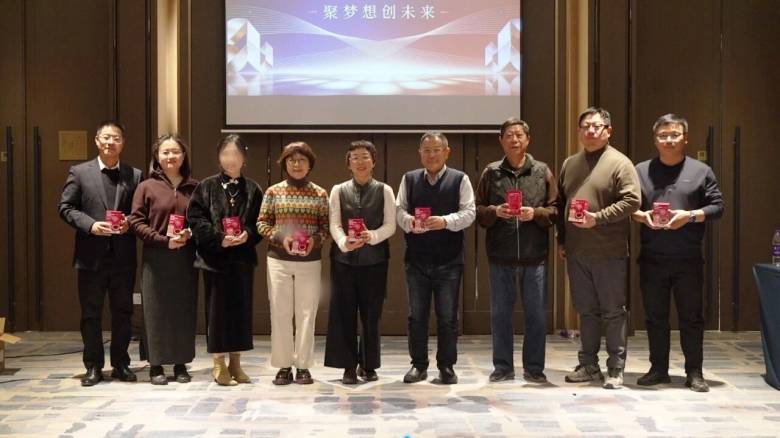 134244_662843_jsue_gsdt.jpg 134244_662843_jsue_gsdt.jpg