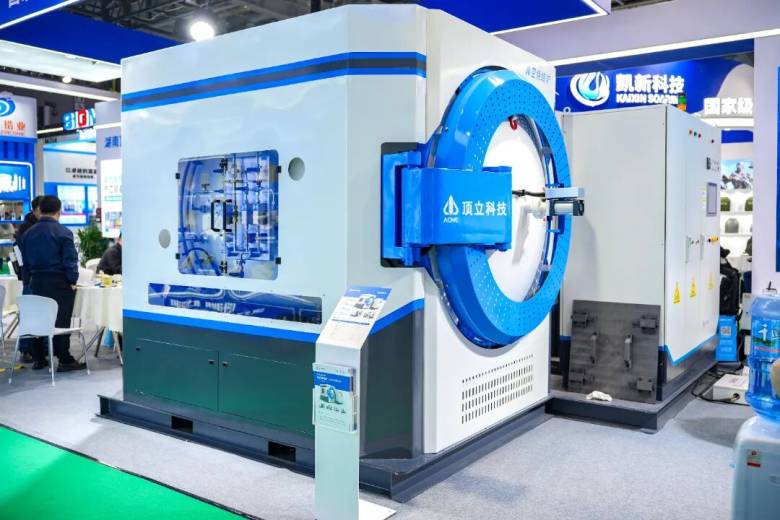 082109_465231_jsue_gsdt.jpg 082109_465231_jsue_gsdt.jpg