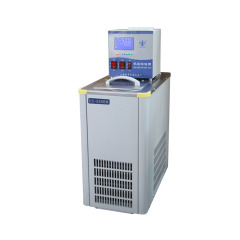 恒温水槽 冷却水循环器 实验室恒温水箱的图片